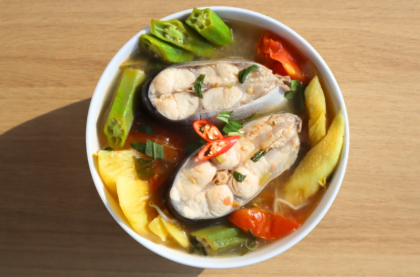 C&aacute;ch nấu Canh Chua C&aacute; Basa bằng g&oacute;i Xốt Gia Vị Ho&agrave;n Chỉnh cực đơn giản